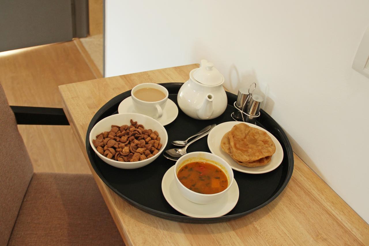 Oyo 6179 Hotel Aarjee Crescent 자이푸르 외부 사진